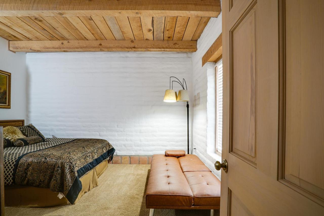 Las Cruces Home La Casa Blanca With Courtyard Buitenkant foto